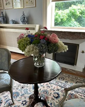 Chateau Des Ablens Bed & Breakfast Leuze-en-Hainaut